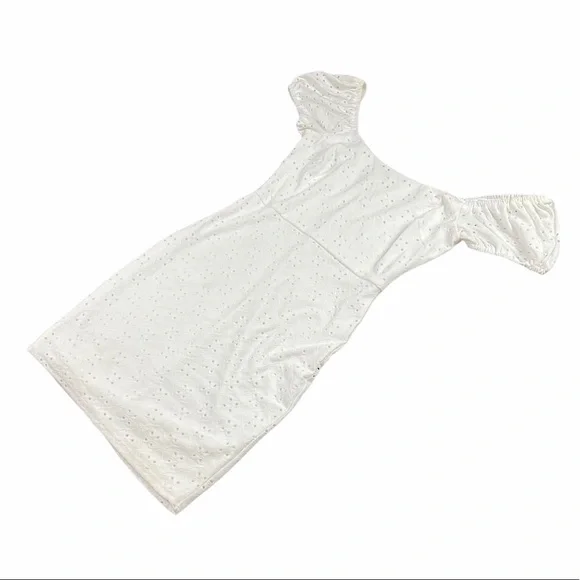 {Windsor} Eyelet Puff Sleeves Mini Dress - Picture 6 of 7